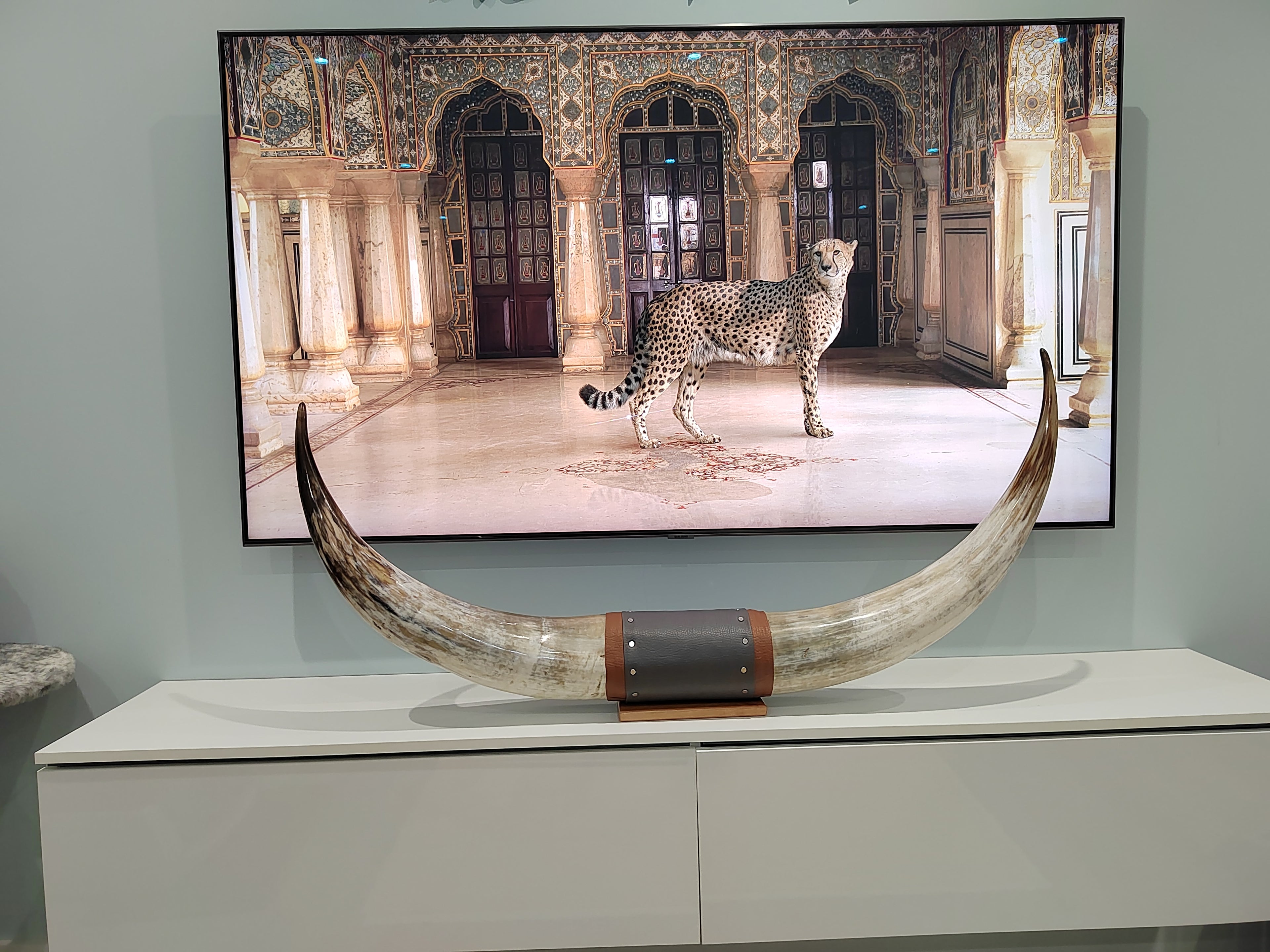 Authentic Real Bull Longhorn/Leather Horn Mount - 50" to 53" - Steer Horns Truck Wall Hangings and Wall Decor